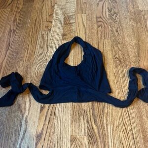 Diosa Woman’s Black Halter Top Size M
